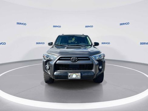 Used 2021 Toyota 4Runner Venture AWD/4WD image 3