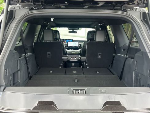 New 2026 Ford Expedition Max Platinum w/ Stealth Performance Package AWD/4WD image 15