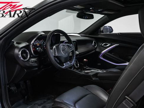 Used 2017 Chevrolet Camaro SS image 49