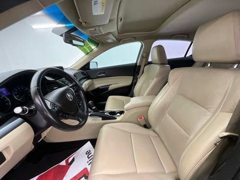 Used 2015 Acura ILX w/ Premium Package FWD image 11