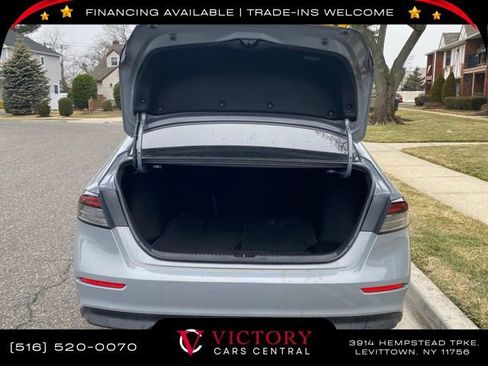 Used 2023 Honda Accord Sport image 9