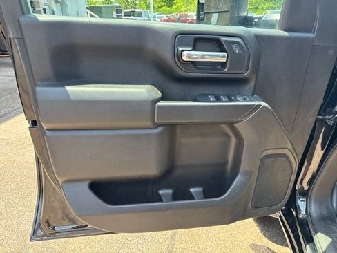 Used 2022 GMC Sierra 3500 Pro w/ Convenience Package AWD/4WD image 8