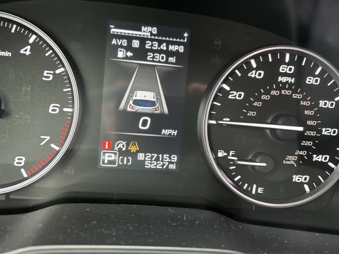 Used 2024 Subaru Crosstrek 2.0i Premium image 20