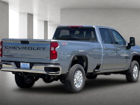 New 2026 Chevrolet Silverado 3500 LT w/ All Star Edition AWD/4WD image 4