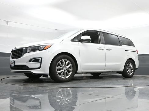 Used 2020 Kia Sedona EX FWD image 46