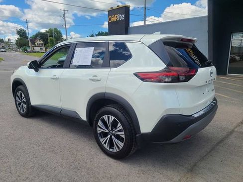 Used 2023 Nissan Rogue SV AWD/4WD image 10