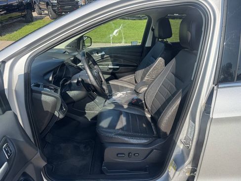 Used 2014 Ford Escape Titanium w/ Equipment Group 401A AWD/4WD image 10