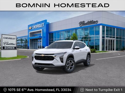New 2026 Chevrolet Trax LT FWD image 1
