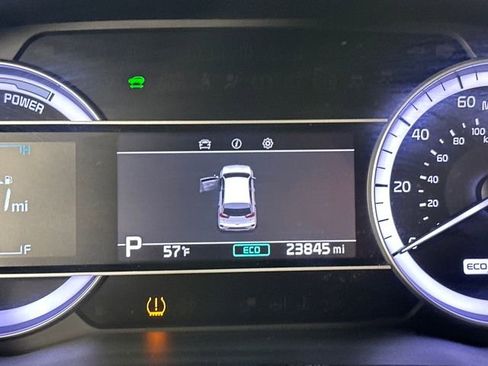 Used 2021 Kia Niro LX image 18