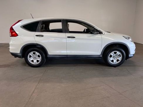 Used 2015 Honda CR-V LX image 2