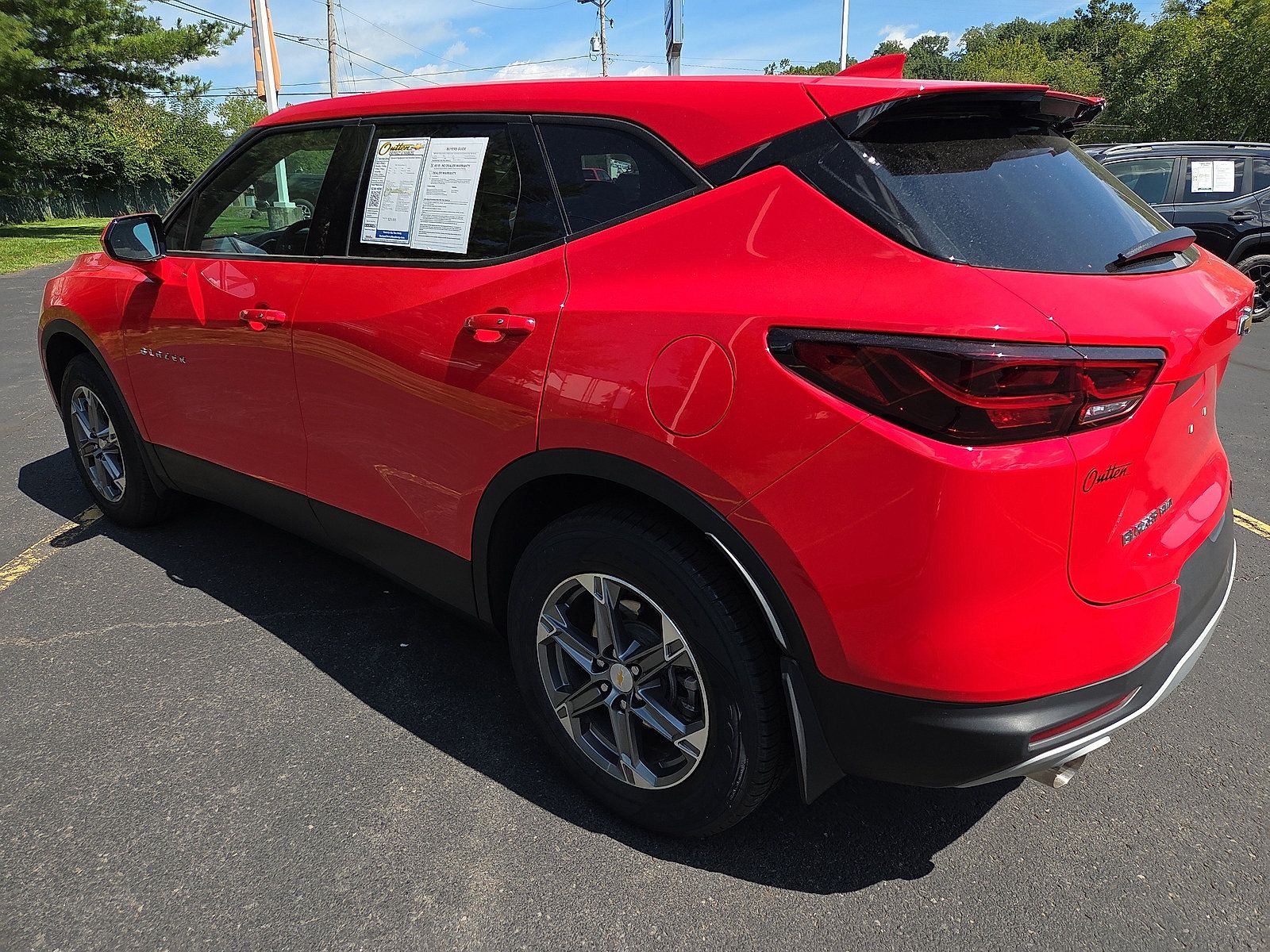Used 2023 Chevrolet Blazer LT w/ Driver Confidence Package AWD/4WD image 5