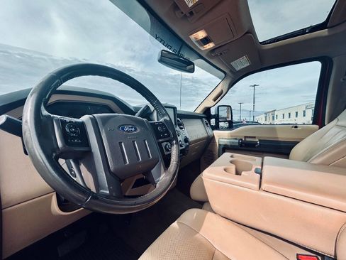 Used 2013 Ford F250 Lariat w/ Lariat Ultimate Pkg image 10