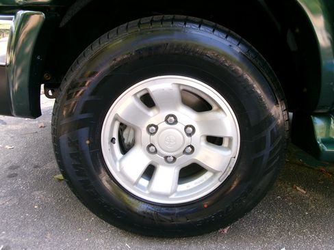 Used 2000 Toyota 4Runner SR5 image 56