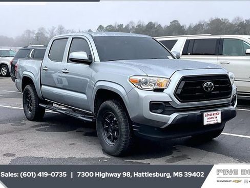 Used 2023 Toyota Tacoma SR image 2