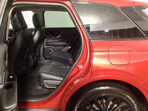 New 2025 Lincoln Corsair Grand Touring w/ Jet Appearance Package image 30