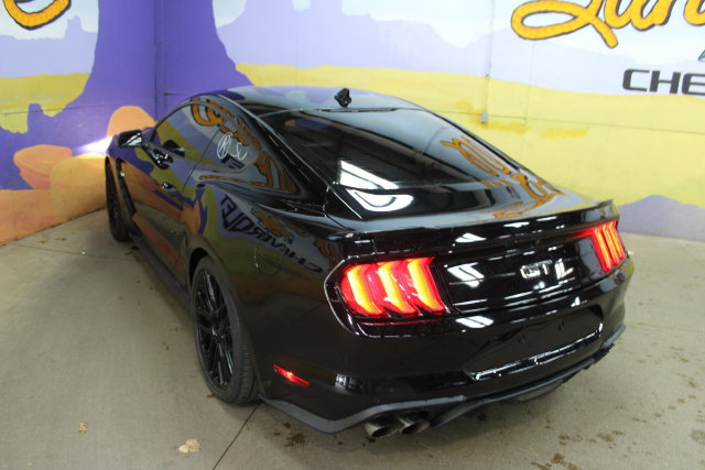 Used 2021 Ford Mustang GT Premium RWD image 6