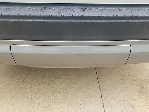 Certified 2025 Chevrolet Traverse LT FWD image 24