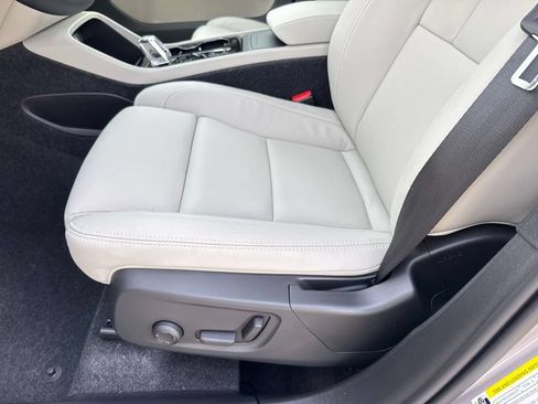 New 2026 Volvo XC40 B5 Ultra AWD/4WD image 20