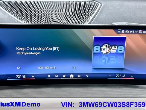 Used 2025 BMW 330i Sedan w/ Convenience Package image 28