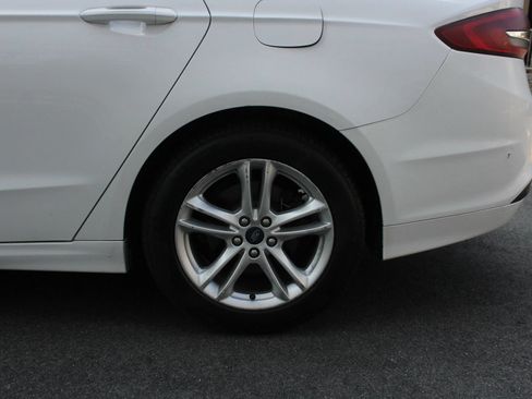 Used 2018 Ford Fusion SE FWD image 10