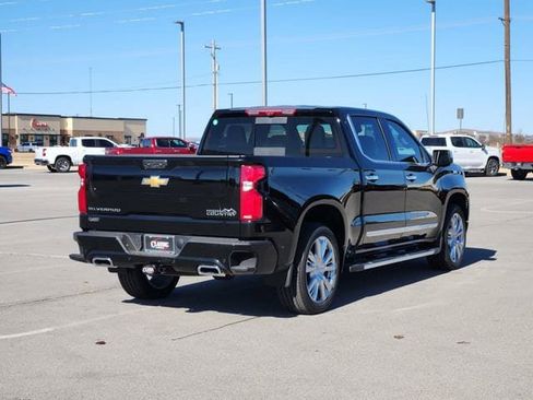 New 2026 Chevrolet Silverado 1500 High Country w/ High Country Premium Package RWD image 7