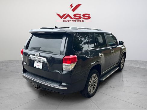 Used 2011 Toyota 4Runner Limited AWD/4WD image 5
