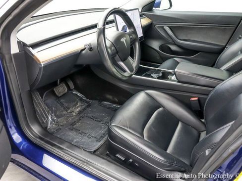 Used 2018 Tesla Model 3 Long Range image 13