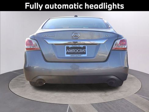 Used 2015 Nissan Altima 2.5 SV image 7
