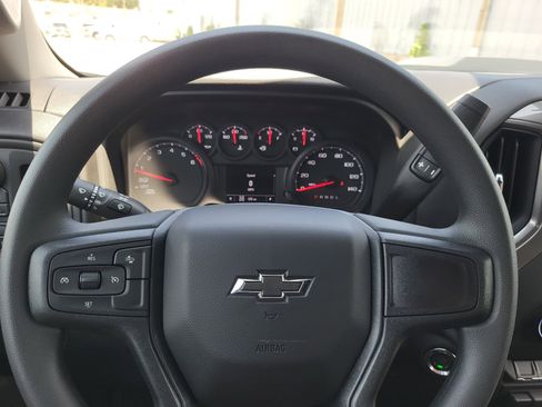 New 2026 Chevrolet Silverado 1500 Custom Trail Boss w/ LPO, Dark Essentials Package image 9