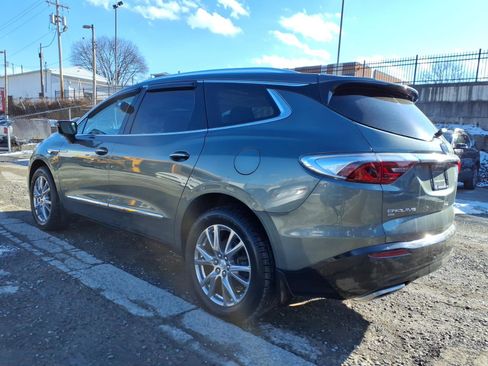 Used 2022 Buick Enclave Premium w/ Experience Buick Package image 5