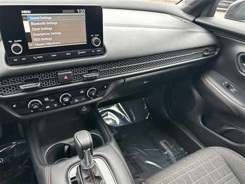 Used 2025 Honda HR-V Sport image 22