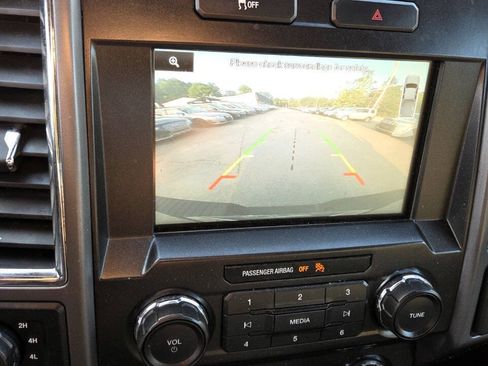 Used 2015 Ford F150 XLT w/ Equipment Group 302A Luxury AWD/4WD image 50