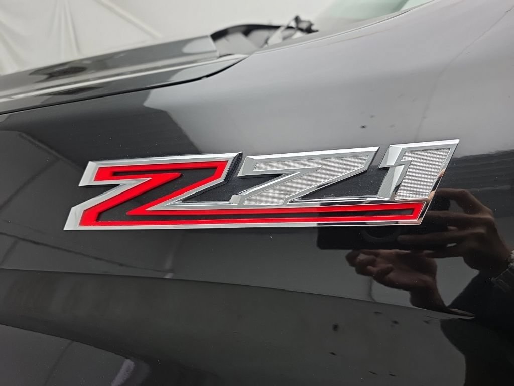 Used 2023 Chevrolet Silverado 1500 LT w/ Z71 Off-Road Package AWD/4WD image 51