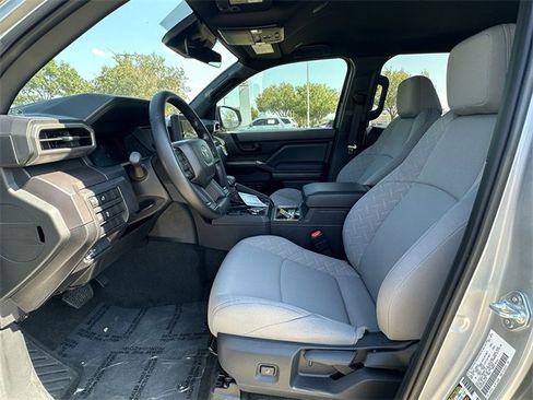 Certified 2025 Toyota Tacoma SR5 image 25