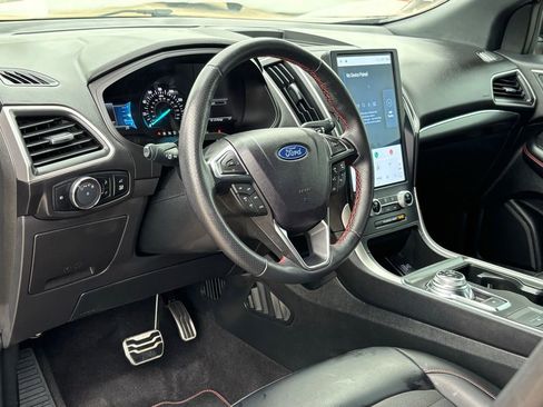 Used 2024 Ford Edge ST-Line AWD/4WD image 12