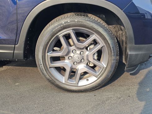 Used 2023 Honda Passport EX-L image 9