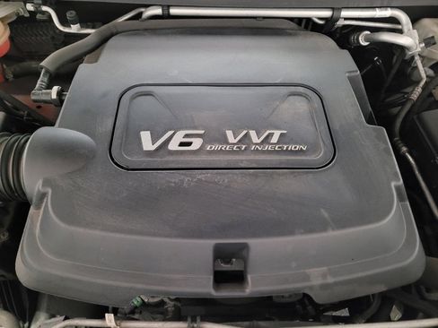 Used 2016 Chevrolet Colorado LT RWD image 30