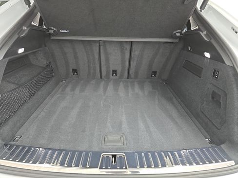 Used 2024 Porsche Cayenne S image 12