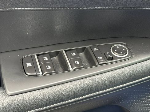 Used 2024 Kia Forte GT-Line w/ GT-Line Premium Package image 13