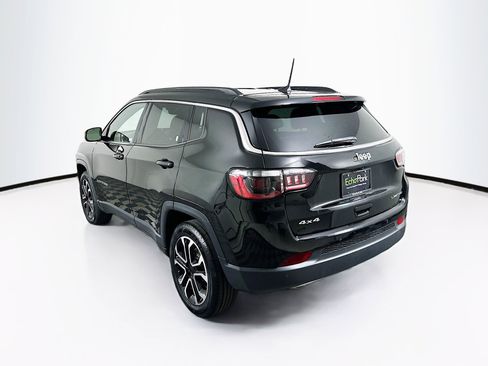 Used 2023 Jeep Compass Limited image 5