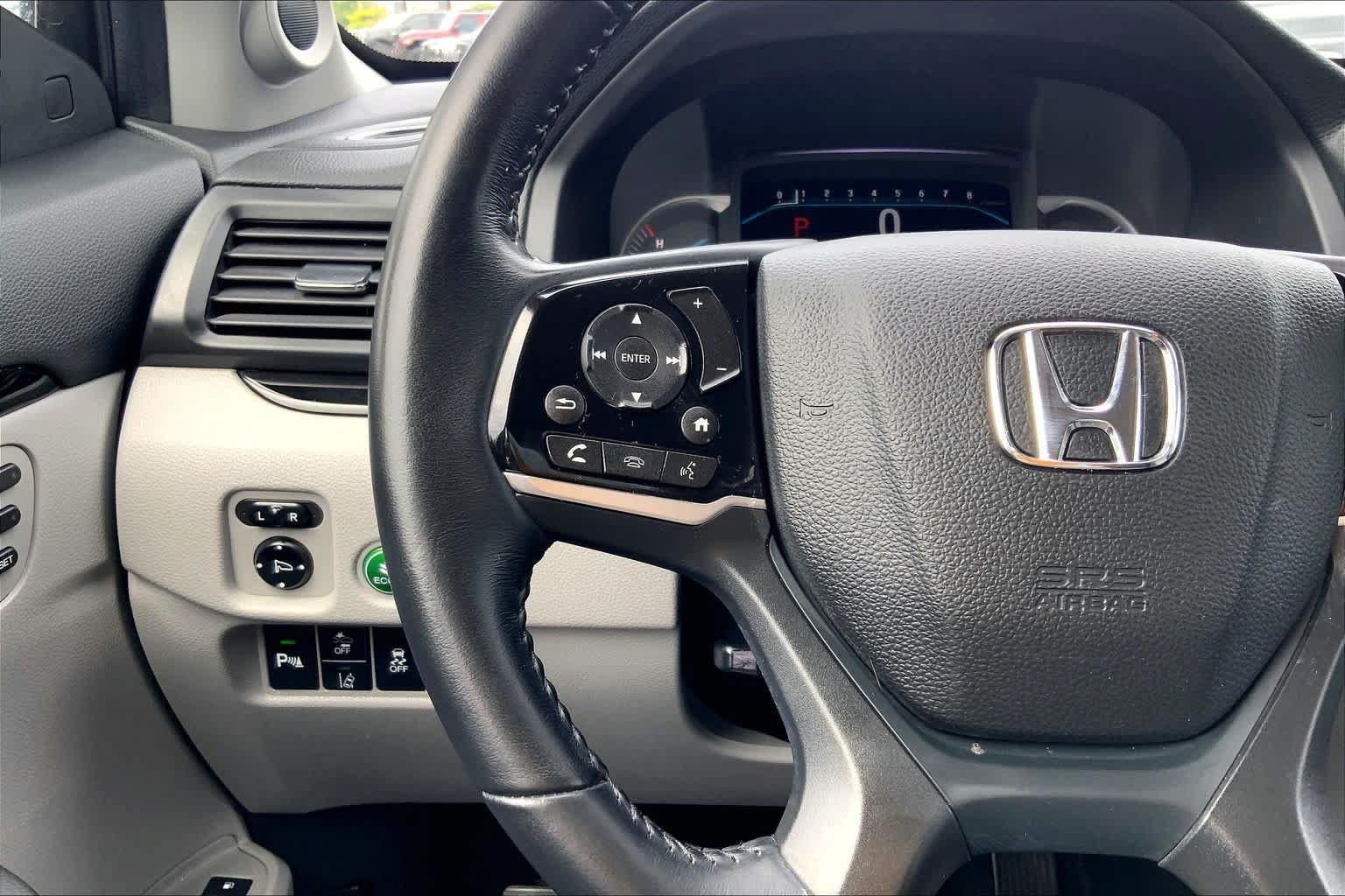 Used 2021 Honda Pilot Touring image 24