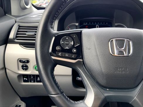 Used 2021 Honda Pilot Touring image 24
