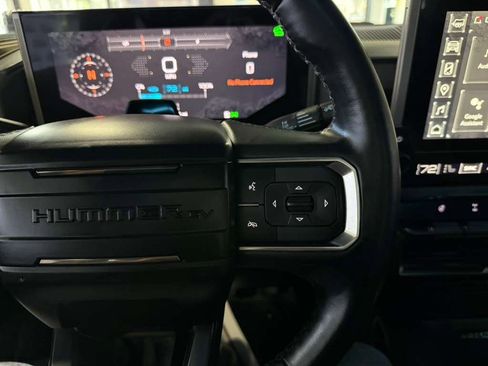 Used 2024 GMC Hummer EV 3X w/ Extreme Off-Road Package AWD/4WD image 13