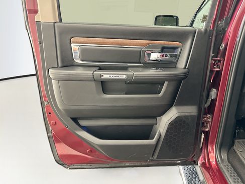 Used 2018 RAM 1500 Laramie w/ Protection Group AWD/4WD image 26