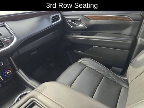 Used 2022 Chevrolet Tahoe High Country image 13