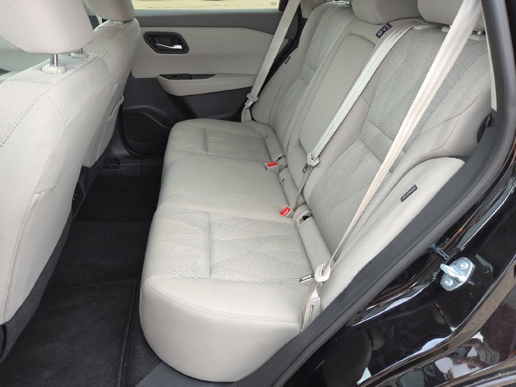 Used 2025 Nissan Rogue SV AWD/4WD image 27
