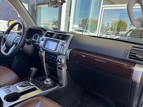 Used 2017 Toyota 4Runner Limited AWD/4WD image 22