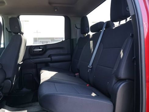 Used 2022 Chevrolet Silverado 1500 Custom Trail Boss w/ Safety Confidence Package AWD/4WD image 8