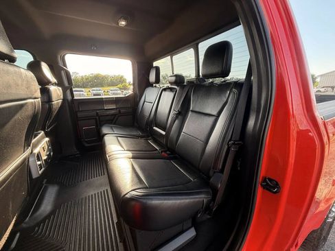 Used 2019 Ford F350 Lariat w/ Lariat Ultimate Package AWD/4WD image 9