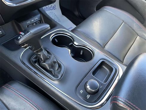 Used 2018 Dodge Durango R/T w/ Blacktop Package image 32